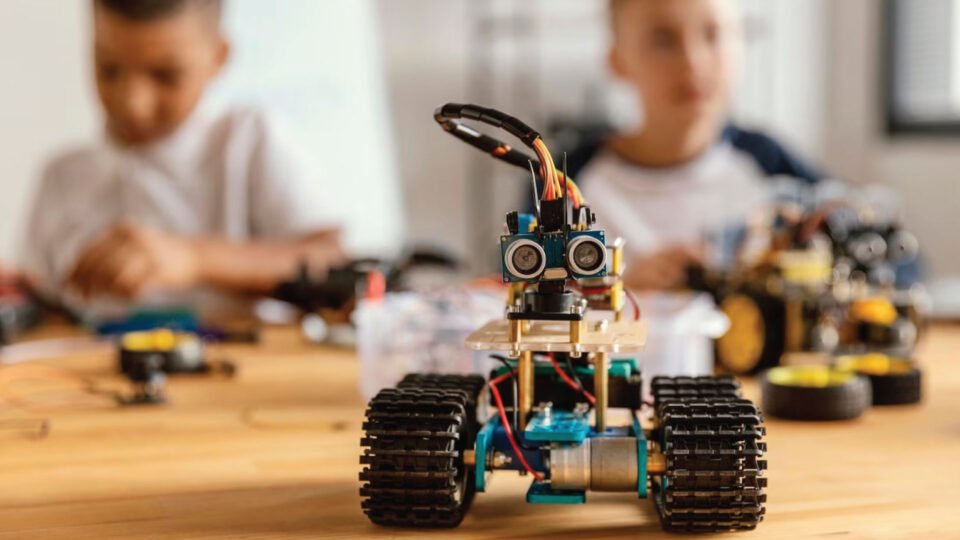 The 5 Best Robot Kits of 2023