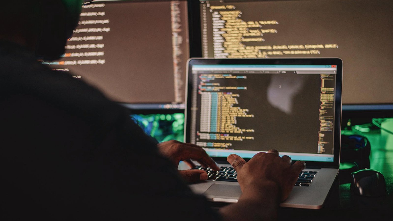 Starburst Unveils New AI Platform Capabilities