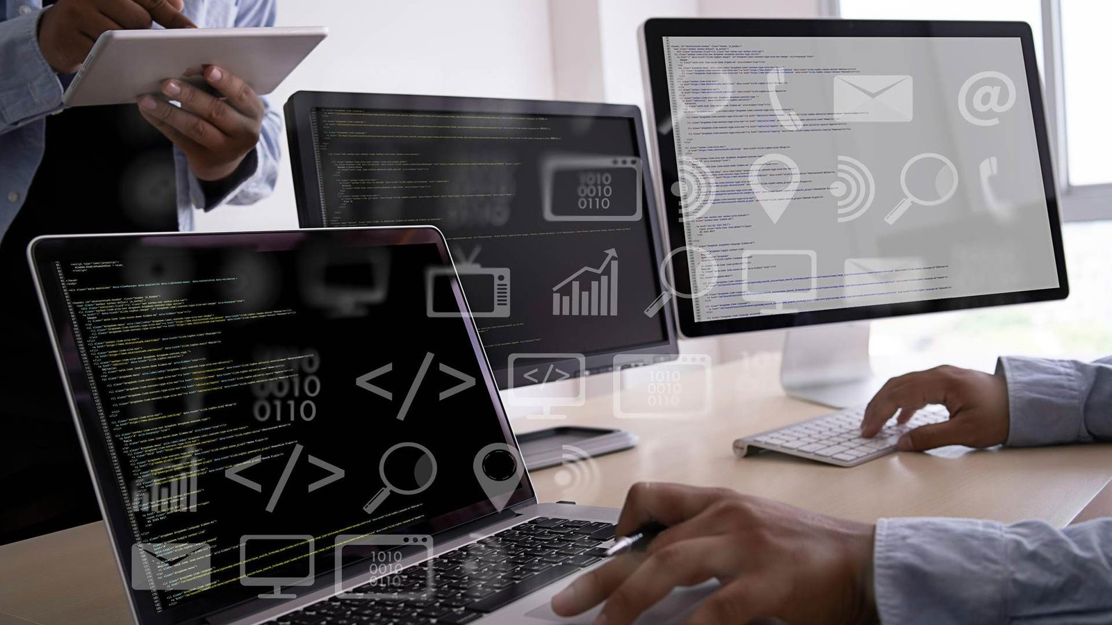 Tailor Brands Launches MCP Beta for AI-Driven SMB Legal Services