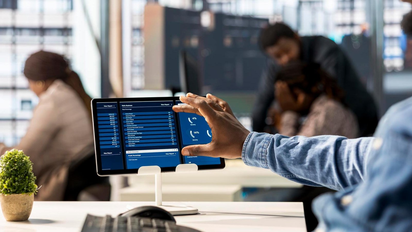 Unisys and Antenna Partner, Advance AI Software Development